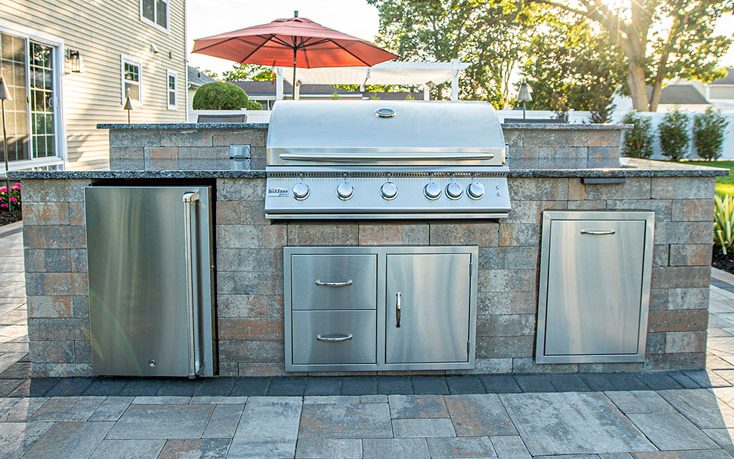 outdoor dining kitchen grill