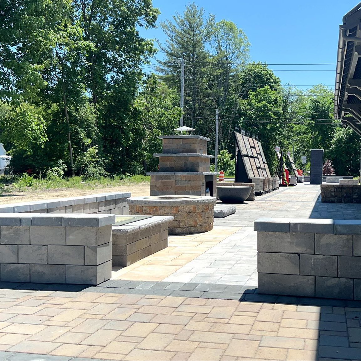 outdoor display Nicolock patio paver view at old station outdoor and landscape supply