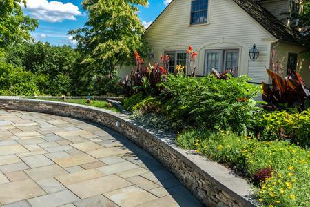 bluestone treads rockface