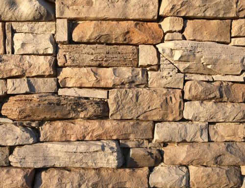 Stone Veneer Guide: Natural & Manufactured Options