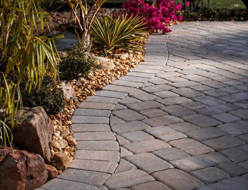 Curved walkway with Belgard Appian-Stone pavers in a cobblestone-style layout