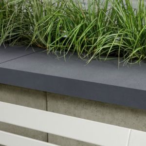 Techo-Bloc Limestone Cap Onyx Black