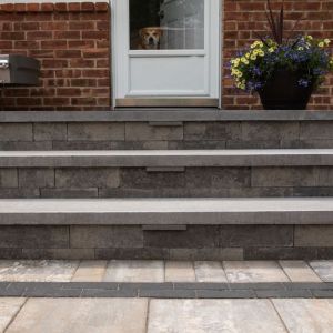 Nicolock Thermal & Fullnose Treads