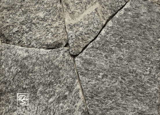Photo of New York Blend Mosaic Natural Thin Stone Veneer swatch.