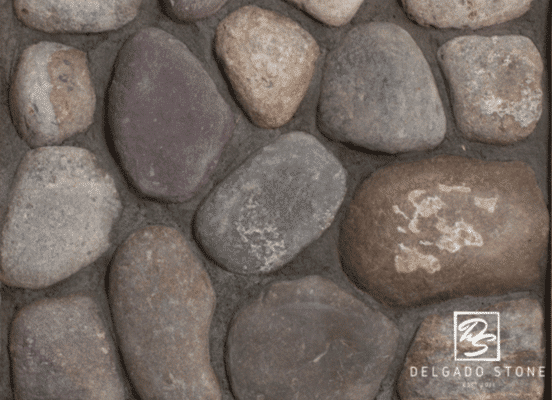 Newport River Rounds Natural Thin Stone Veneer swatch.