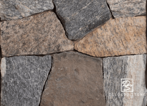 Split Fieldstone Mosaic stone veneer swatch showcasing natural split stone texture and color variation.
