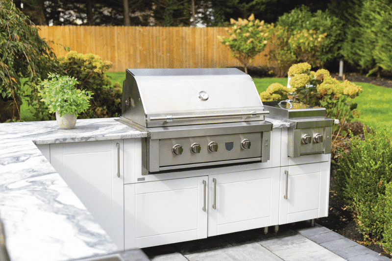 Nicolock Weatherstrong Outdoor Kitchen Sanibel Shell White Color